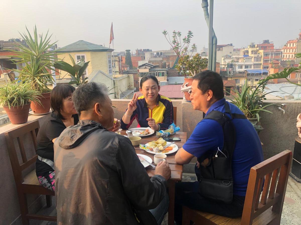 Festoon Hotel Kathmandu Exterior foto